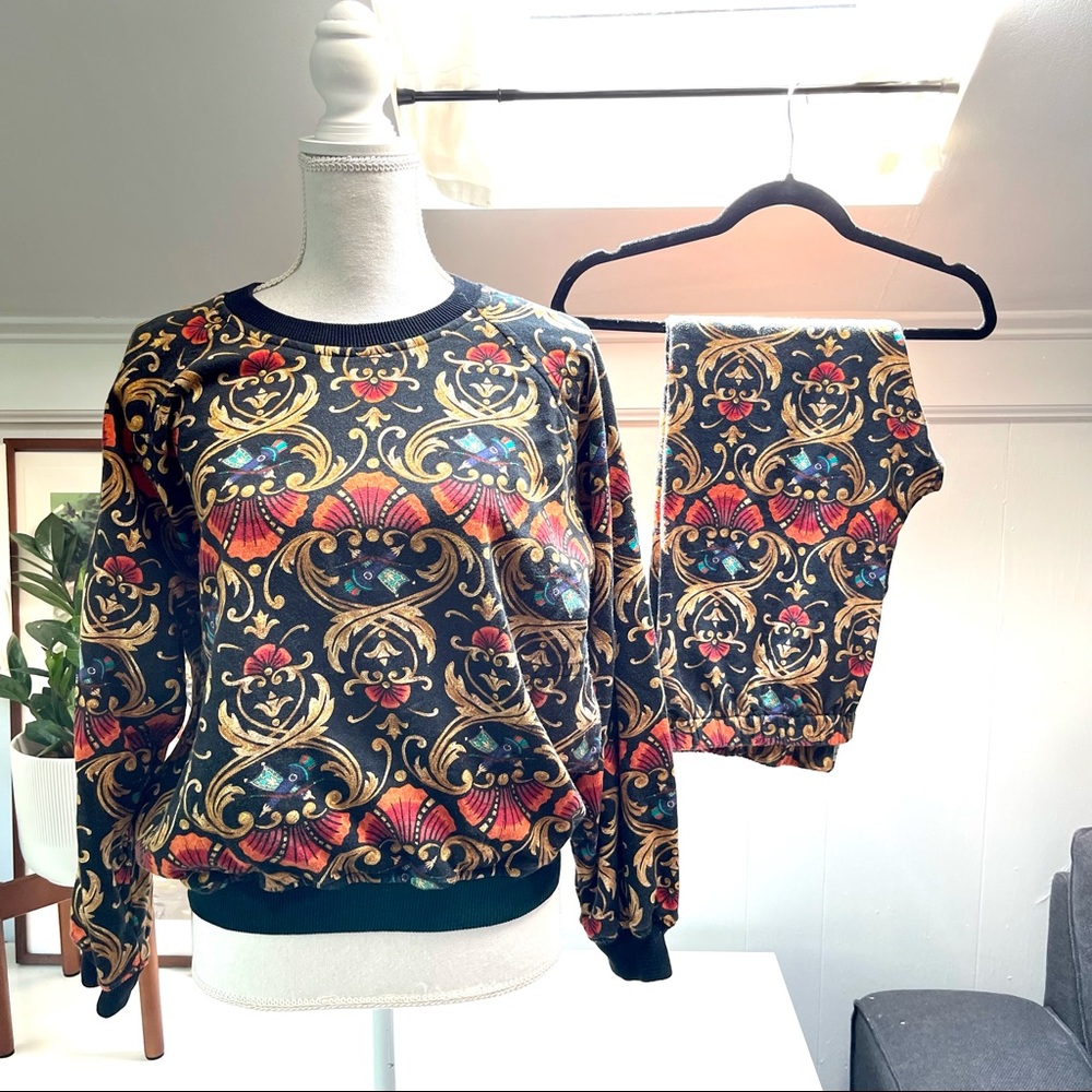 Hermès Sweatshirt and Sweatpant Set
